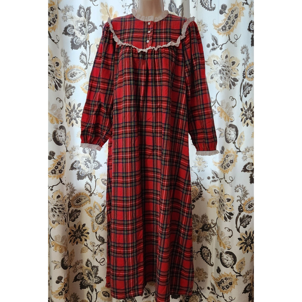 Vintage Flannel Nightgown Lang of Salsburg Size Medium Red Plaid
